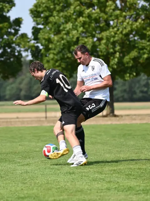 1. FC Heilsbronn – SF Laubendorf, Foto 4