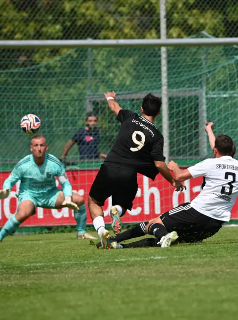 1. FC Heilsbronn – SF Laubendorf, Foto 1